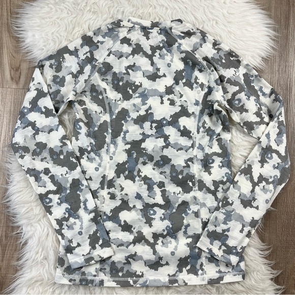 NEW Outdoor Research Alpine Onset Merino Crew base layer Top - Picture 6 of 6